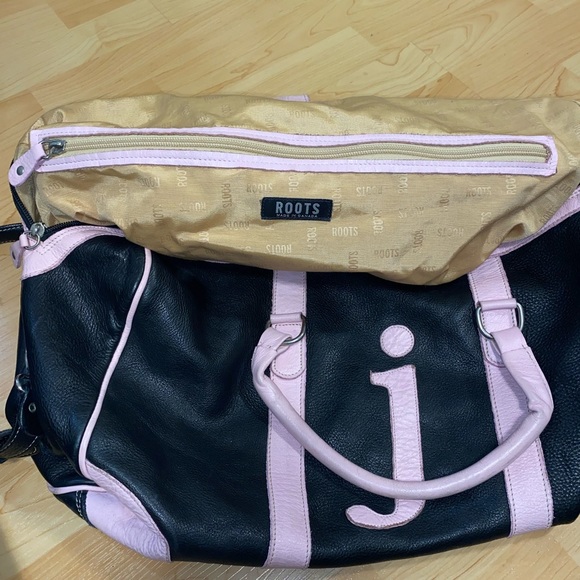 EUC Authentic Roots Monogramed Duffel Bag Circa 90’s? - Picture 12 of 12
